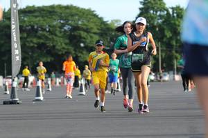 BIB: 101
                            <button type="button" onclick="openModal(5172907)" class="btn btn-primary btn-sm float-right btn-popup" data-toggle="modal" data-target=".modal-high-quality">
                        <i class="fas fa-shopping-cart"></i> Add to Cart
                    </button>
                                            <button type="button" onclick="isThisMe(5172907, true)" class="btn btn-success btn-sm float-right btn-popup btn-isme hidden" data-toggle="tooltip" data-placement="bottom" title="นี่คือรูปของคุณใช่ไหม คลิกที่นี่เพื่อเอาเข้าอัลบั้ม">
                        <i class="fas fa-plus"></i> Add to album
                    </button>
                    <button type="button" onclick="isThisMe(5172907, false)" class="btn btn-warning btn-sm float-right btn-popup btn-isnotme hidden">
                        <i class="fas fa-ban"></i> Remove from album
                    </button>